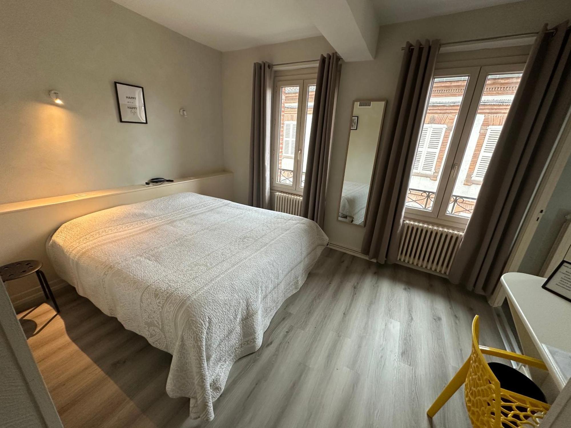 Hotel Chiffre Albi Zewnętrze zdjęcie