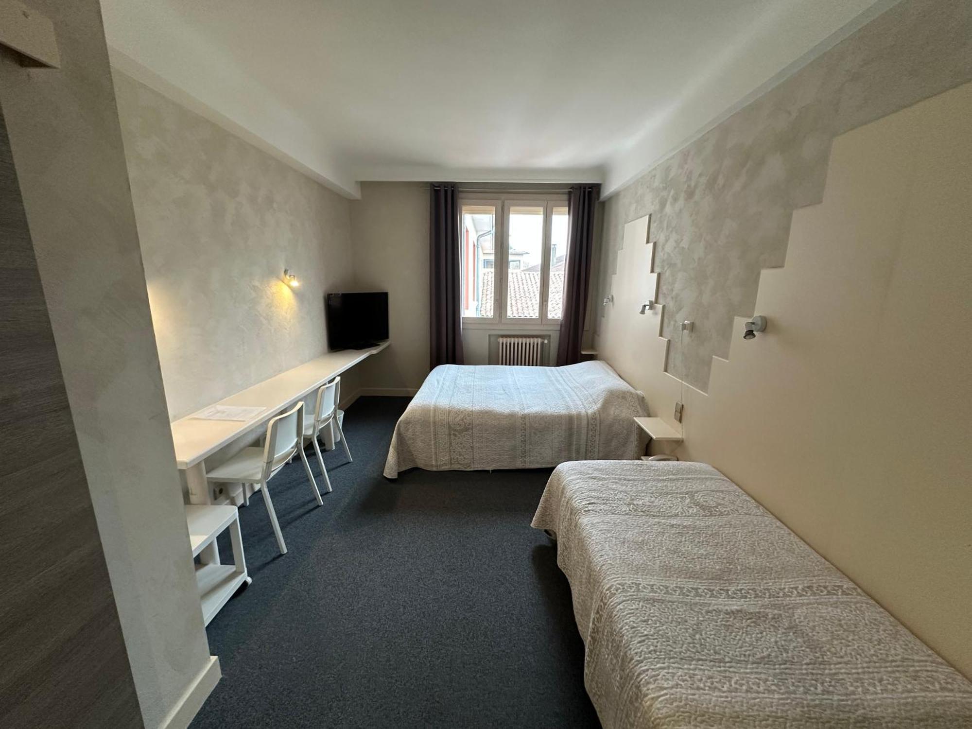 Hotel Chiffre Albi Pokój zdjęcie