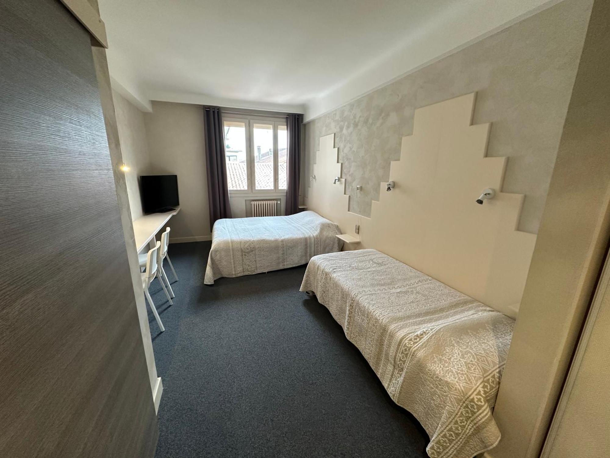 Hotel Chiffre Albi Pokój zdjęcie