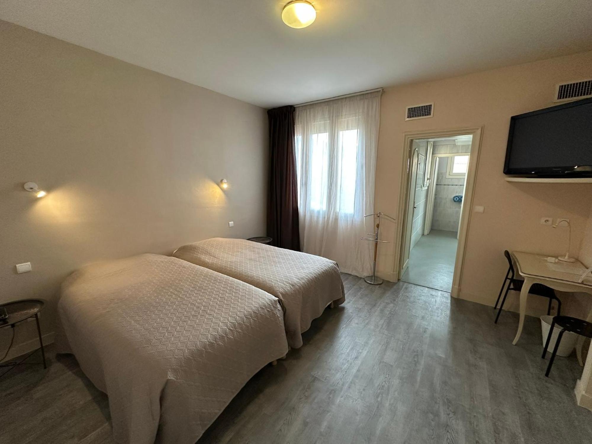 Hotel Chiffre Albi Zewnętrze zdjęcie