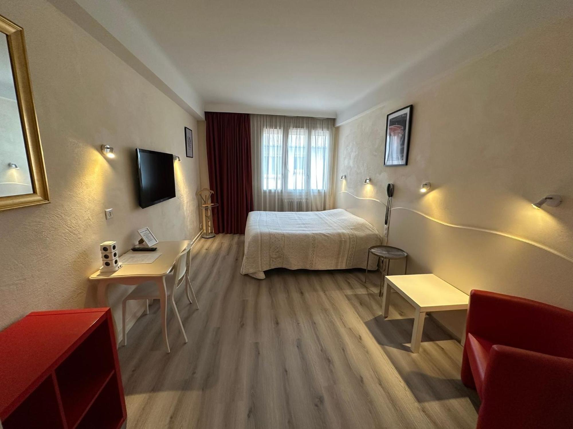 Hotel Chiffre Albi Zewnętrze zdjęcie